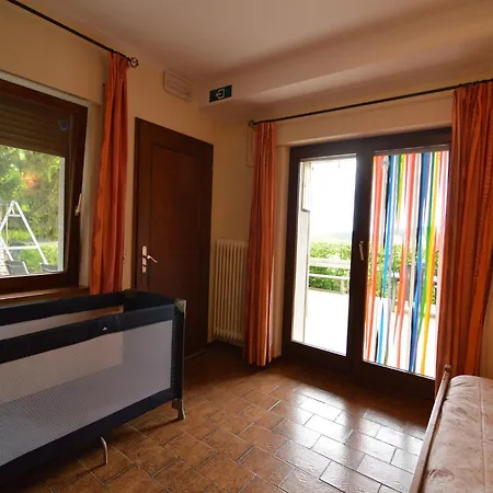 Nyaraló Panoramic Retreat, Thirimont Waimes